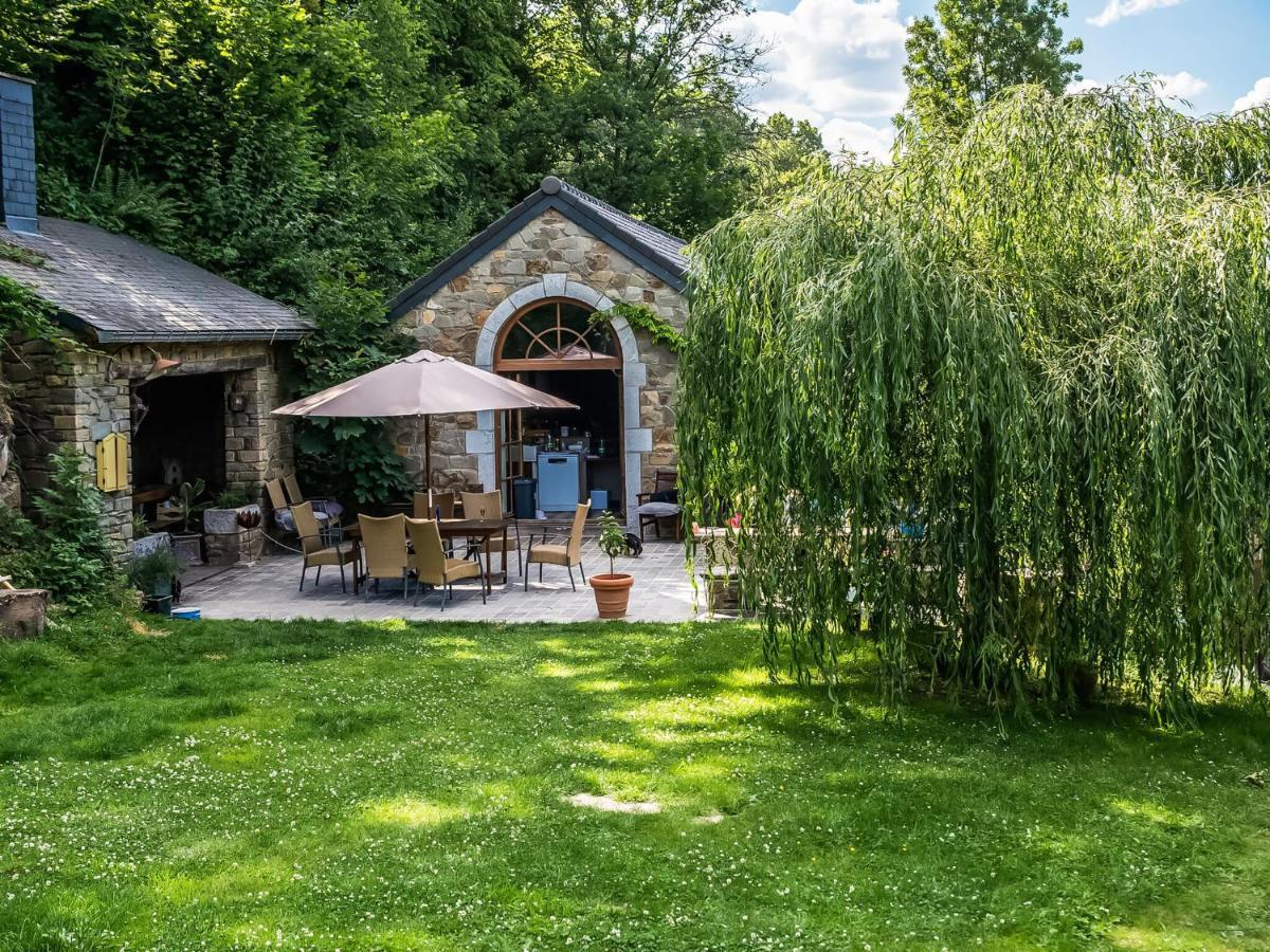 In Nature With Sauna, Hot Tub En Swimming Pool
